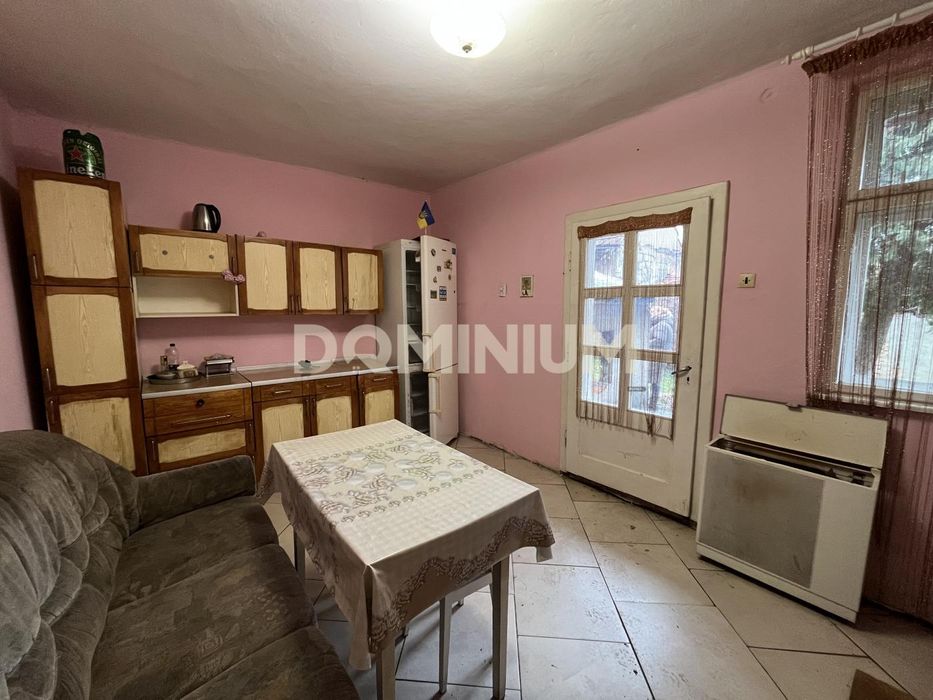 Продається будинок в м.Тячів