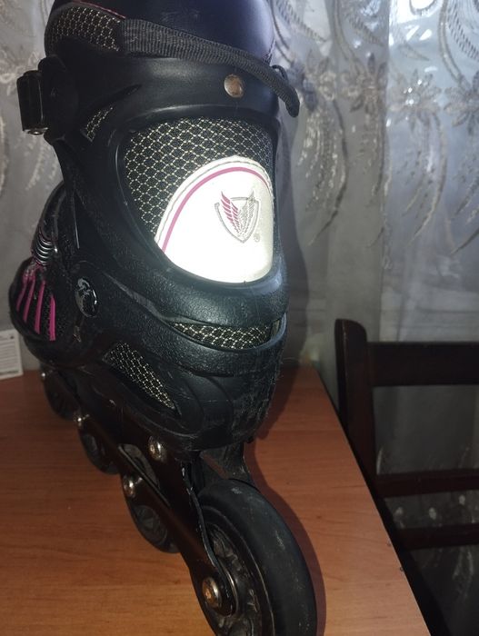 Ролики.35-38 розмір