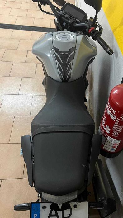 Yamaha MT 125 como nova