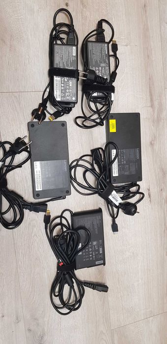 Блок живлення для Ноудбуків