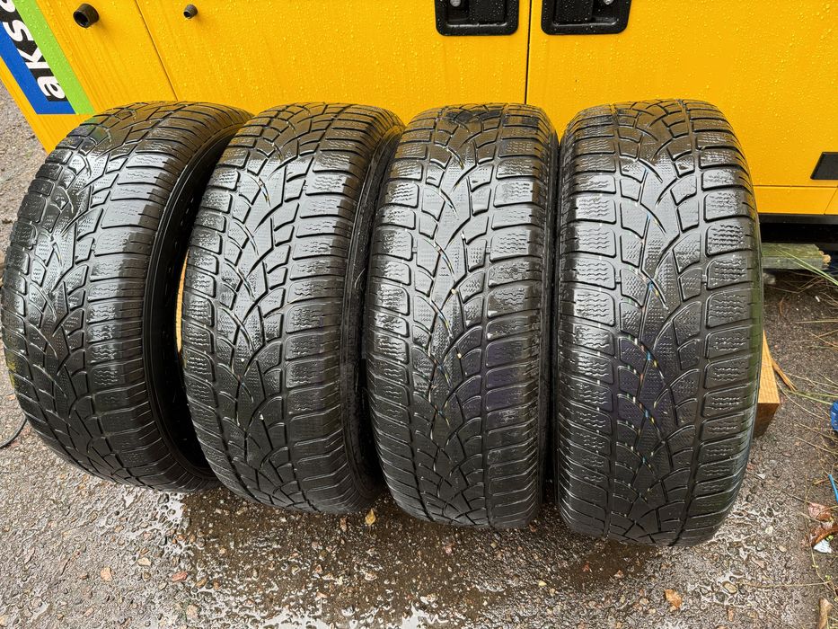 Шини зима Dunlop Winter Sport 235/65/r17 комплект (4шт) 4-5 мм.