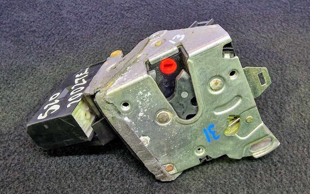 Fechadura / Fecho Porta Trás Esquerdo - BMW 5