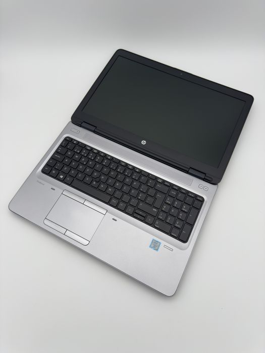 HP ProBook 650 G2 | i5-6300U | 16GB | 256GB SSD |15.6"| 1 ANO GARANTIA
