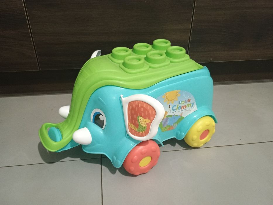 Wózek z klockami clementoni słonik