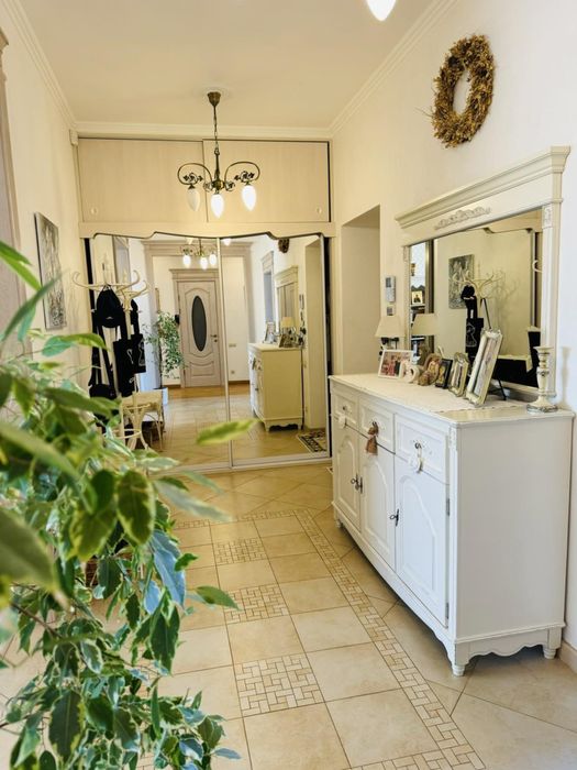 Оренда 3 кімнатноі квартири в новобудові вул Героїв Крут(Новий Львів)