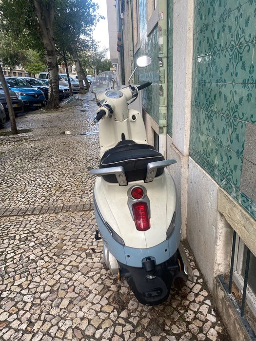 Peugeot Django 125 -para Peças / arranjo