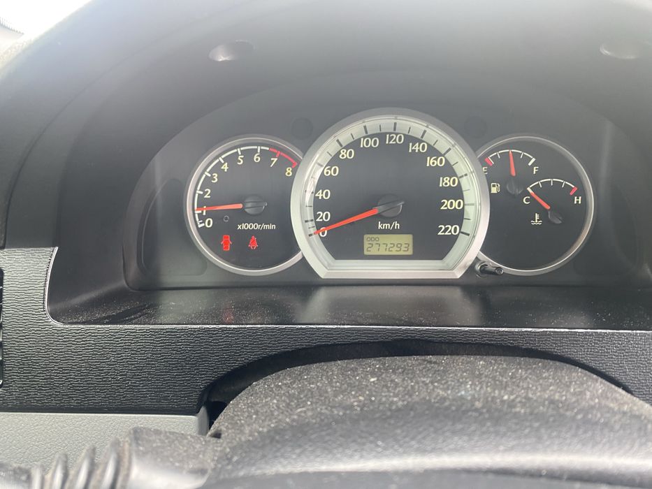 Продам Lacetti 1.8