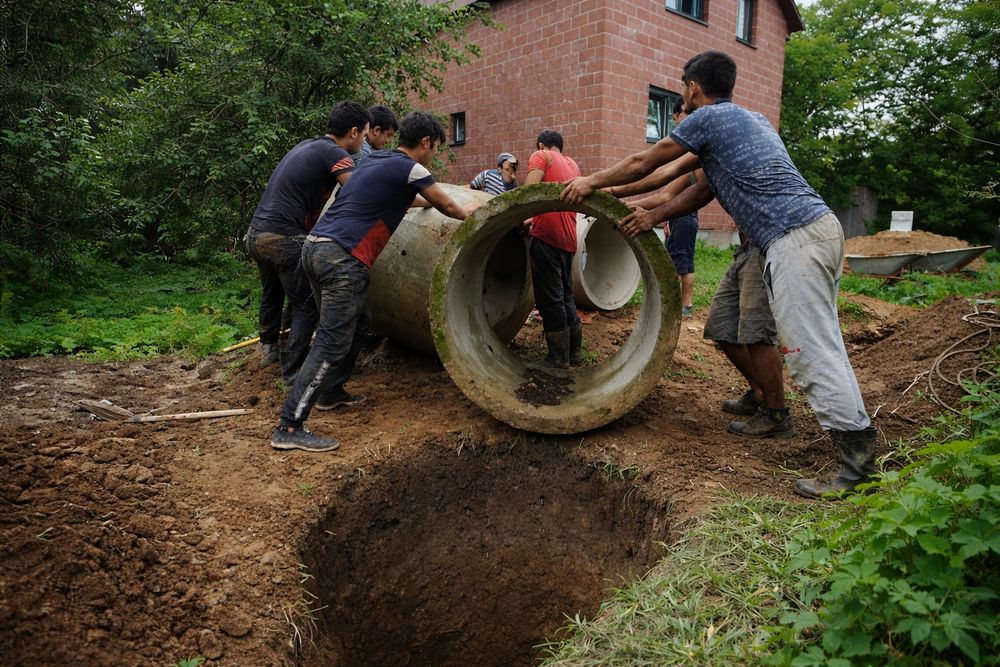 Септик, выгребная яма.
Канализация из бетонных колец.
От производителя