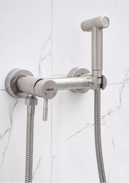 Смеситель с гигиеническим душем VENTA Чехия из нержавеющей стали.