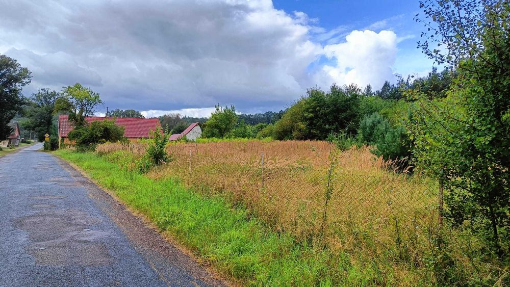 Sprzedam działkę budowlaną