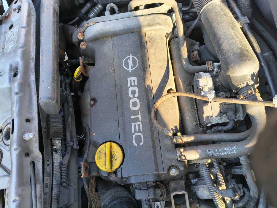 Opel corsa D Astra agilla silnik blok głowica Z12XEP