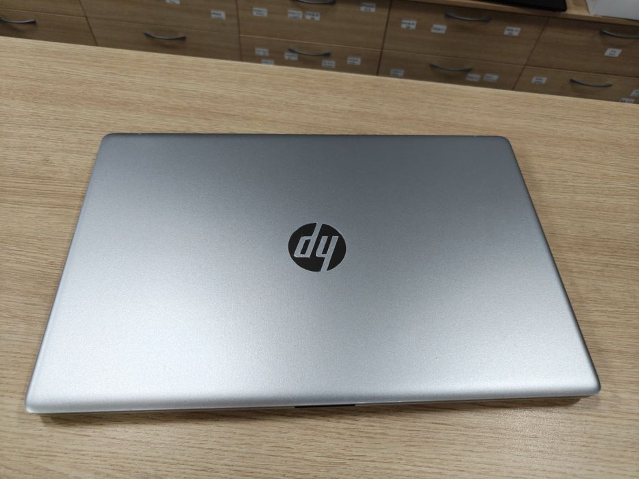 HP Laptop 17-cp0280ng - Ryzen 7 16 ядер/16GB/512GB/17.3″ Full HD IPS/Гарантія
