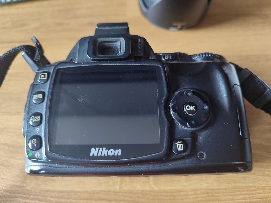 Nikon D40 + Tamron 18-200