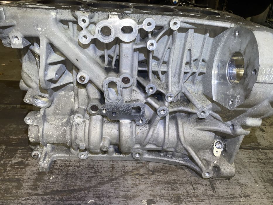 Блок ціліндрів N47D20A