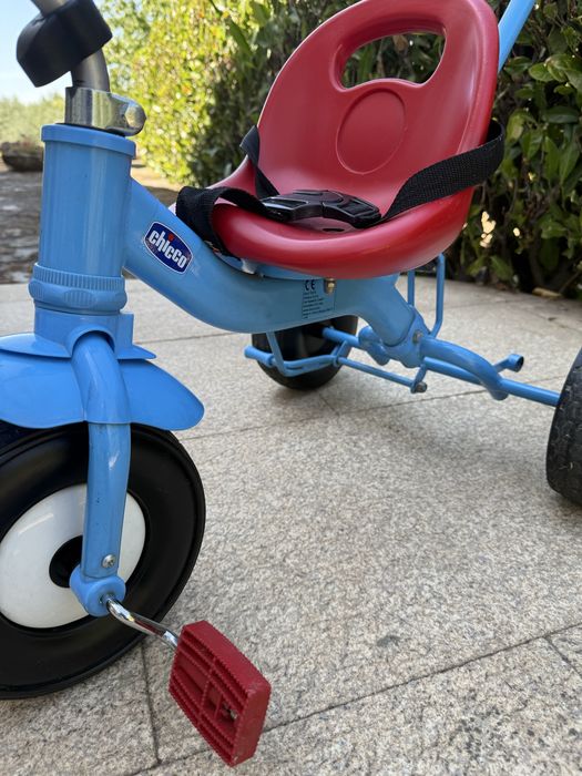 Triciclo para criança  Chicco