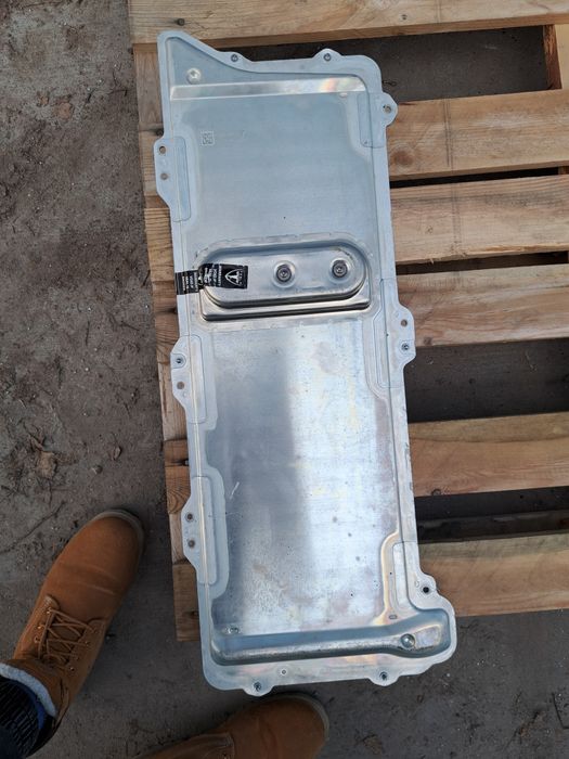 Конвектор СБ tesla model 3 55kw, чарджер