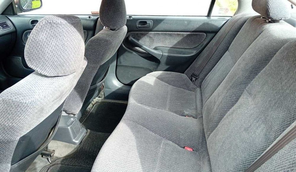 Honda Civic 1.5i LS - em ótimo estado de conservação