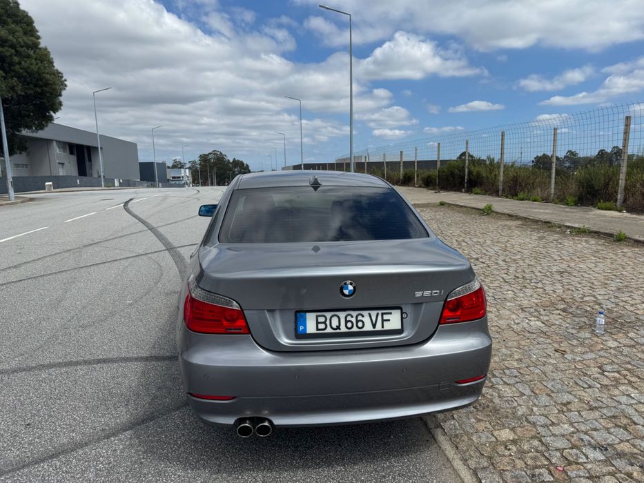 Estou a vender o meu carro BMW 530i