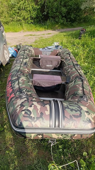 Мотор тохацу 9.8 и лодка