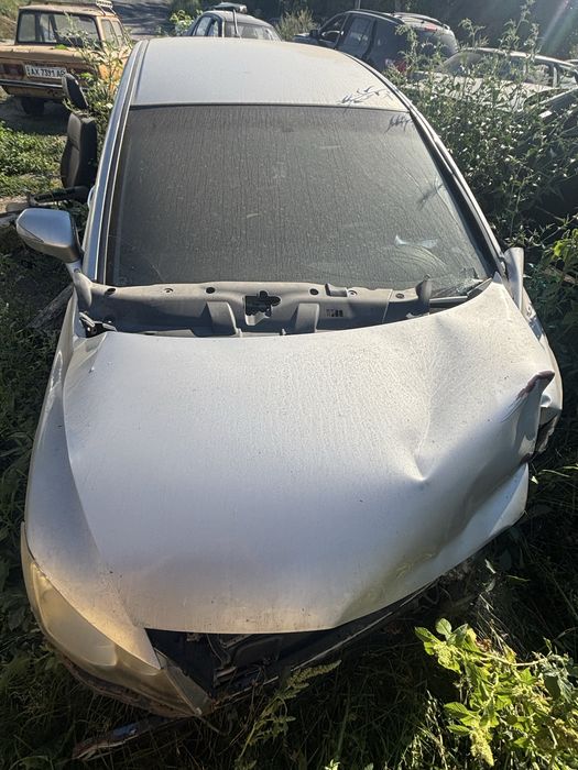 Запчасти разборка Honda Civic 2008 VIII 1.3 IMA Hybrid  Хонда Цивик 1.3 гибрид АКПП 4д 4D  автозапчастини двигун розбірка автоматична коробка