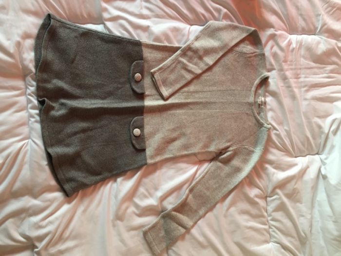 Vestido em tons de cinza, Mayoral