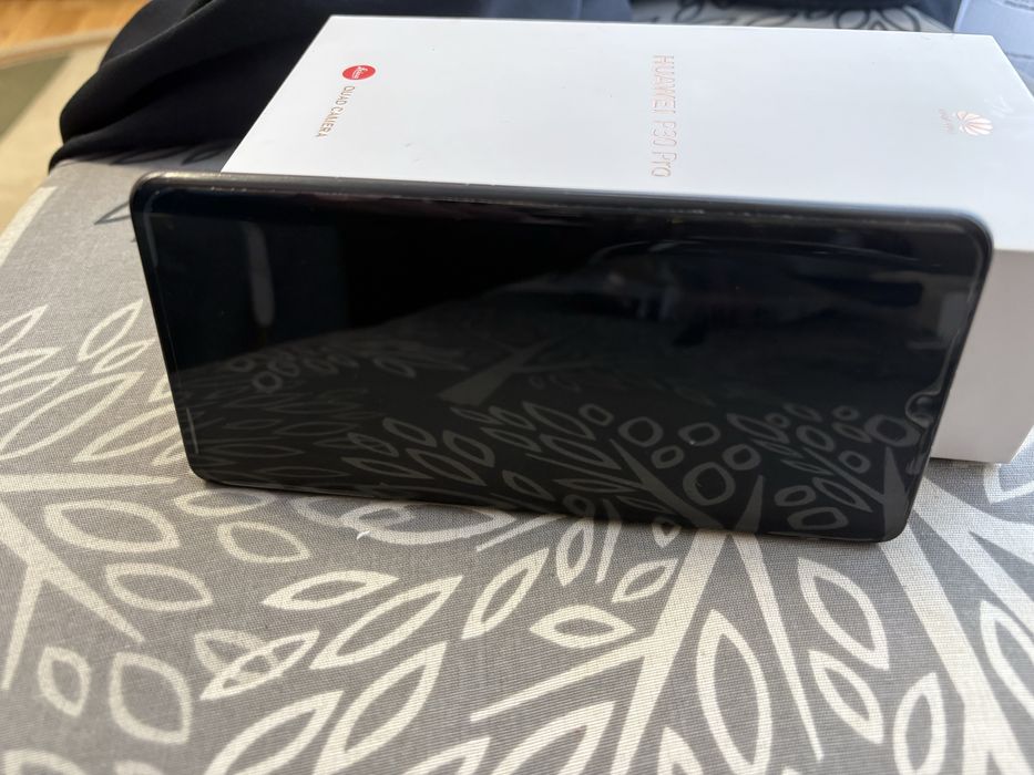 Продам huawei p30 pro