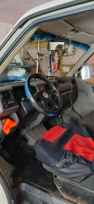 Т4 2.5 тді 65 кіловат 1999р.