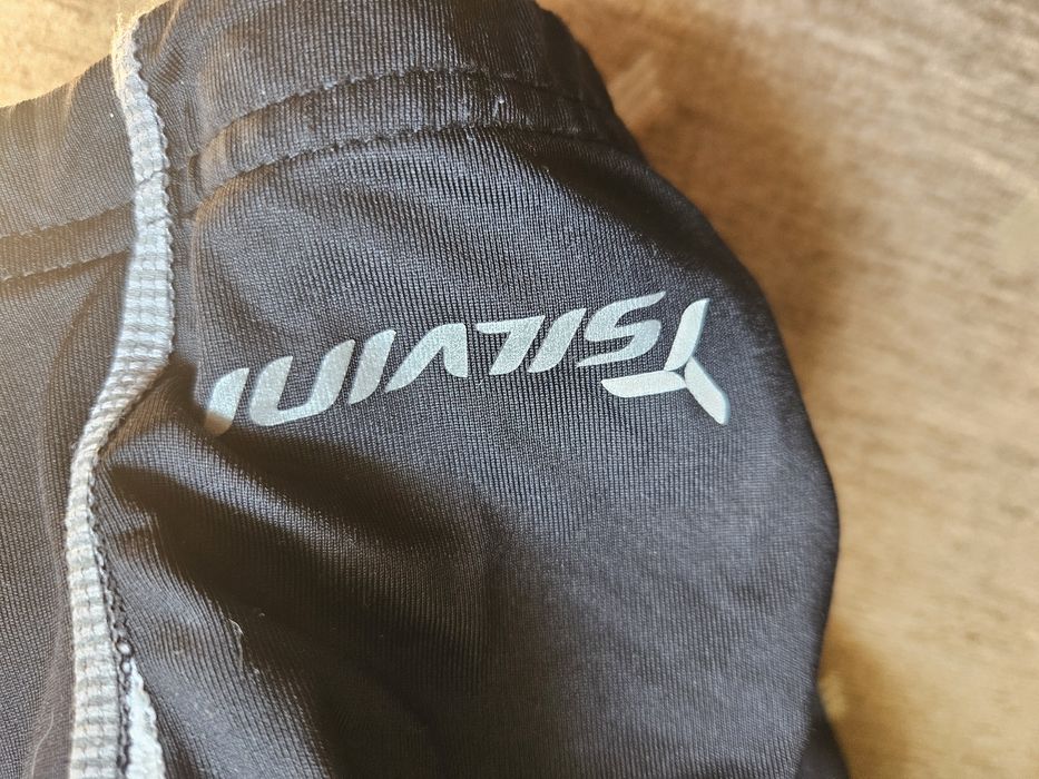 Spodenki rowerowe junior 148/152 firmy Silvini