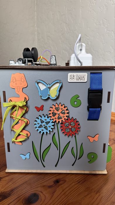 Бізікуб  Smart Temple