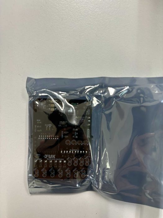 Tacómetro multifuncional programável com shift light