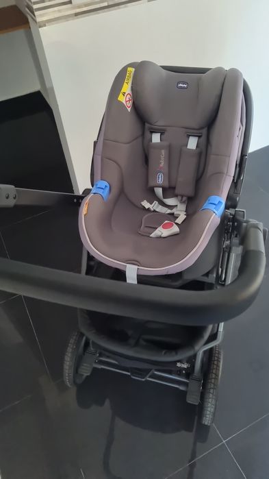 Carrinho Trio Chicco + Isofixo - style go up