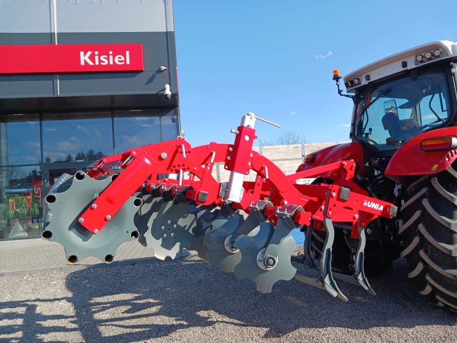 Unia KOS BT 2,6  Agregat podorywkowy UNIA KOS BT 2,6 Fabrycznie nowy! Finansowanie!