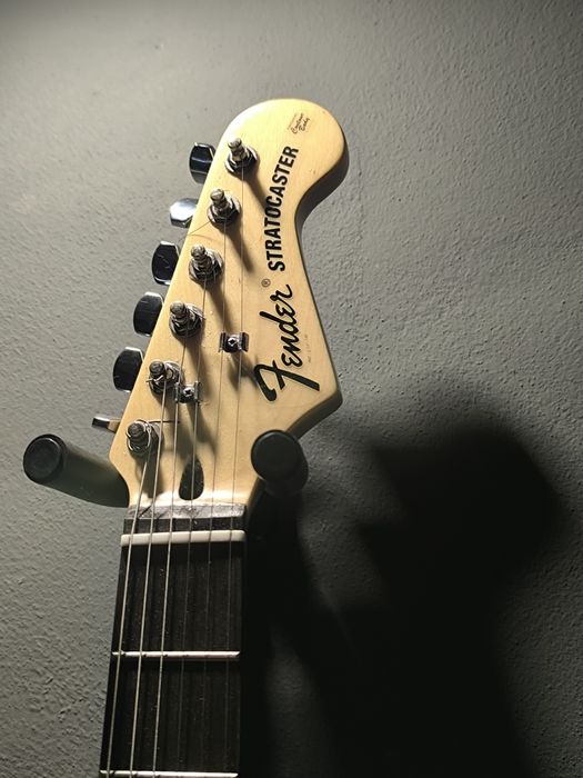 Guitarra "Fender" com Captadores Fender Player II