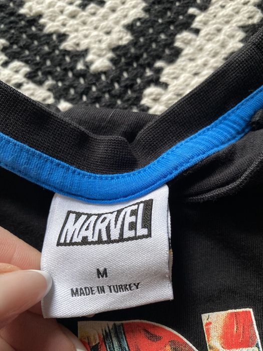 Marvel Czarny T-shift rozmiar M