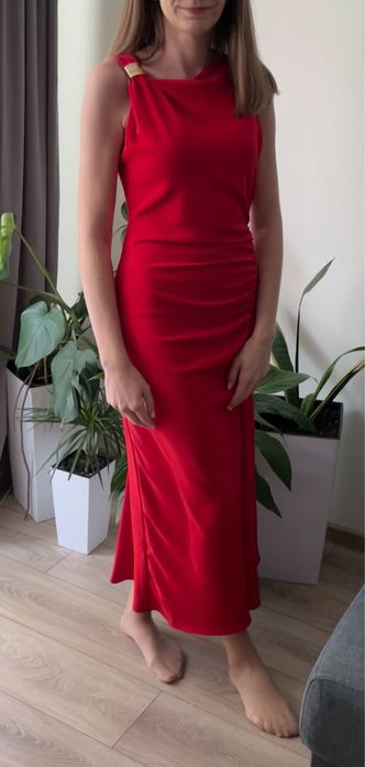 Zara sukienka midi wesele ze złota aplikacją