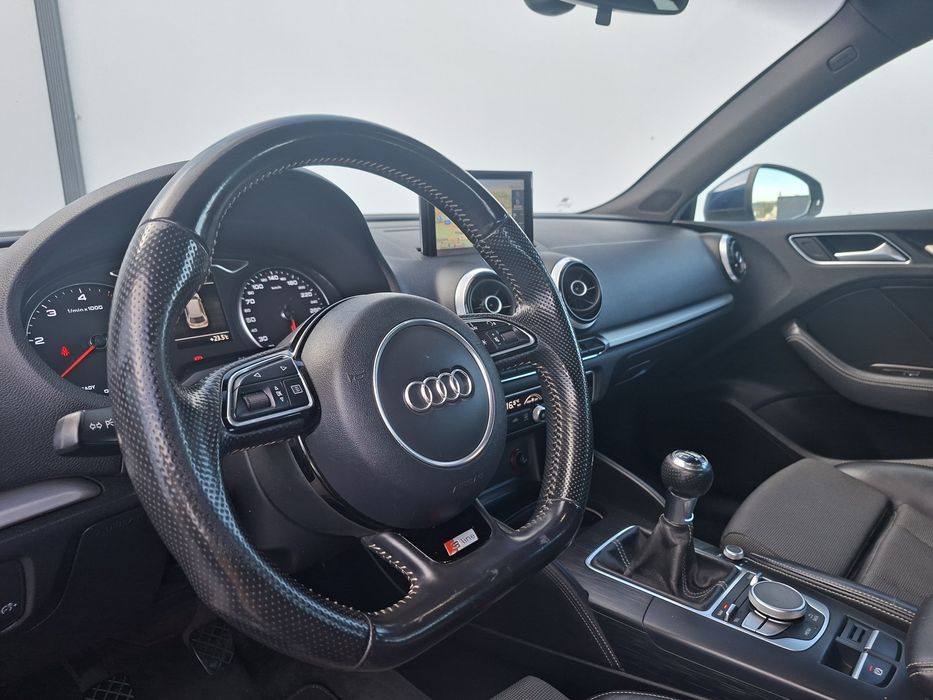 Audi A3 1.6tdi  S-Line
