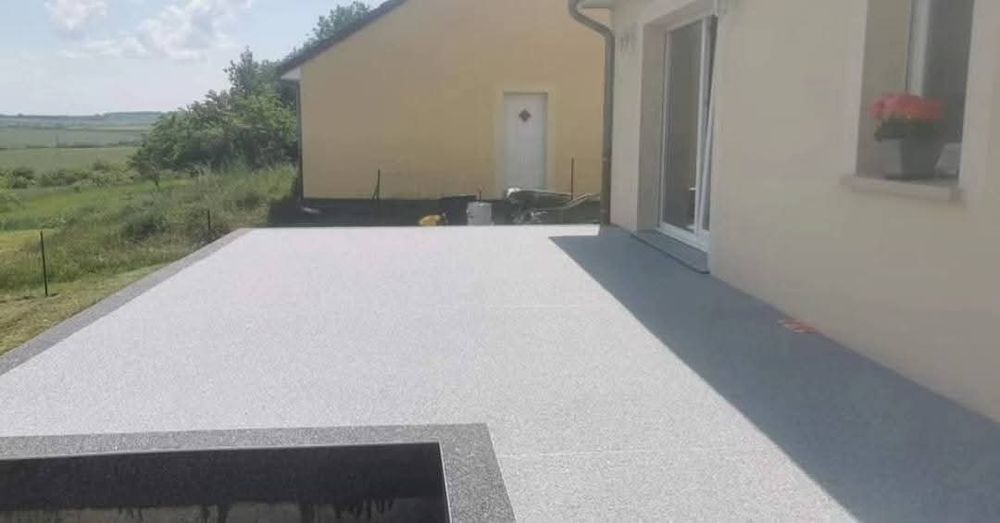 Kamienny dywan na schody balkony I tarasy.