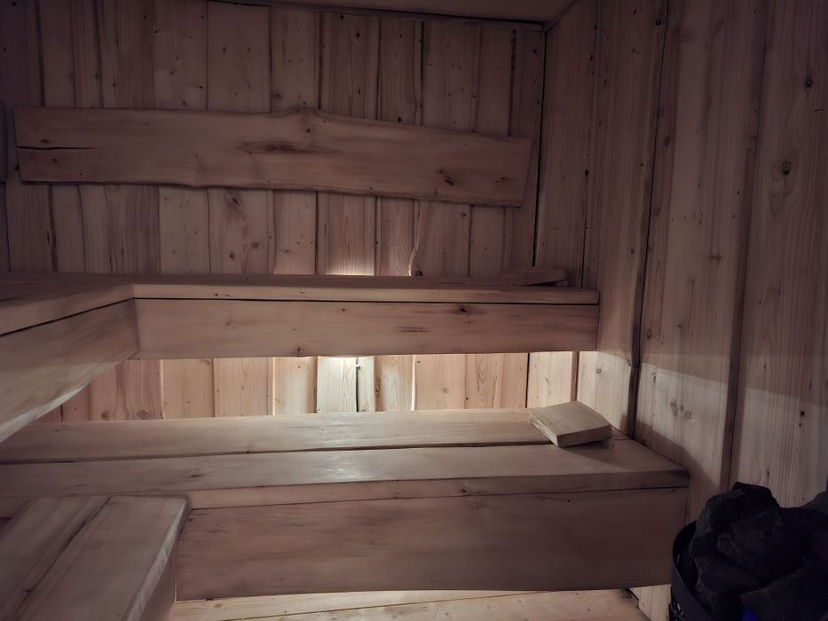 Domek na Mazurach  z sauną i jacuzzi w Stradunach