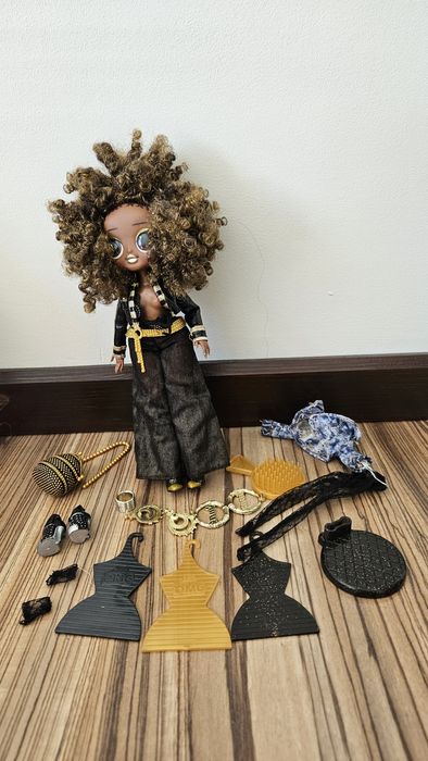 Lalka LOL Suprise OMG Royal Bee