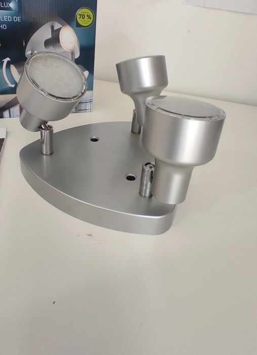 Candeeiro de teto led multifocal