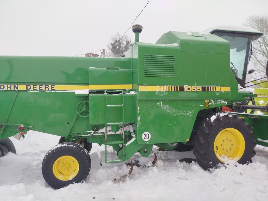 Комбайн зернозбиральний John Deere 1055-1157. Джон Дір 1055