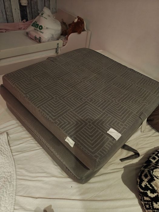 Materac rozkładany piankowy 200cm c