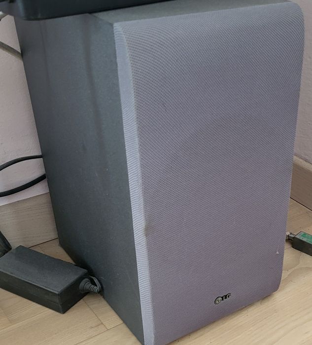 SOUND BAR LG SJ6 320 W RMS soobufer