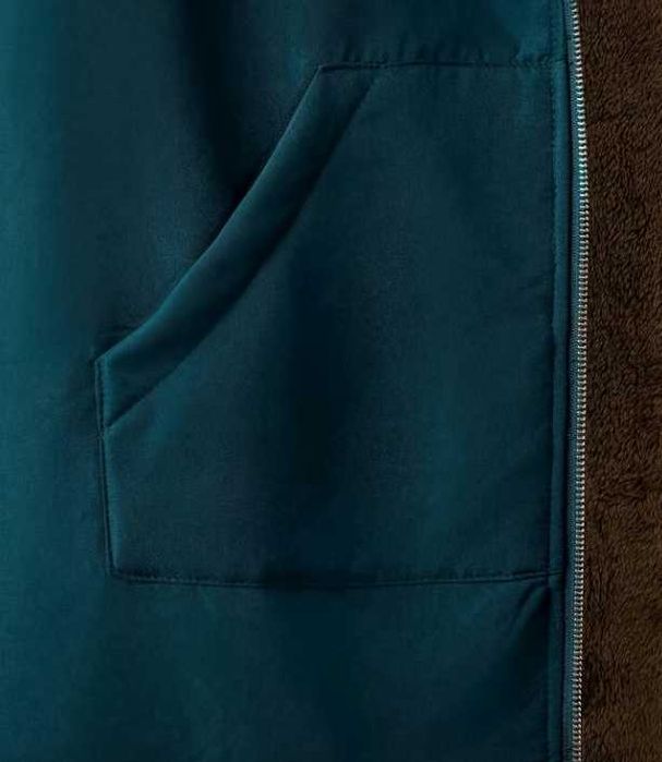 Casaco de inverno com capuz e bolsos de Mulher