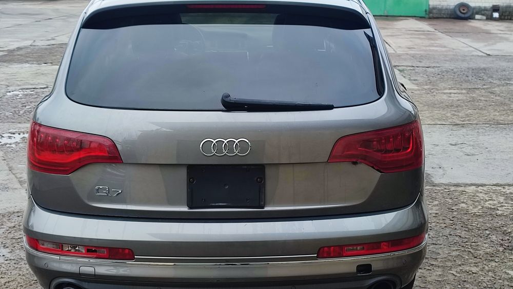 Розборка Q7 Audi запчастини2012р.вN фарби 9Q/M7W