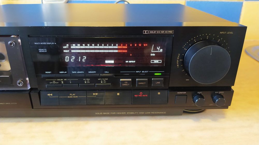 Victor TD-V711 3-HEAD, Direct drive Quartz. Кассетная дека.