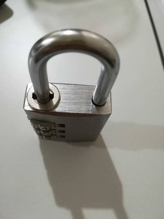 Aluquetes de código ABUS