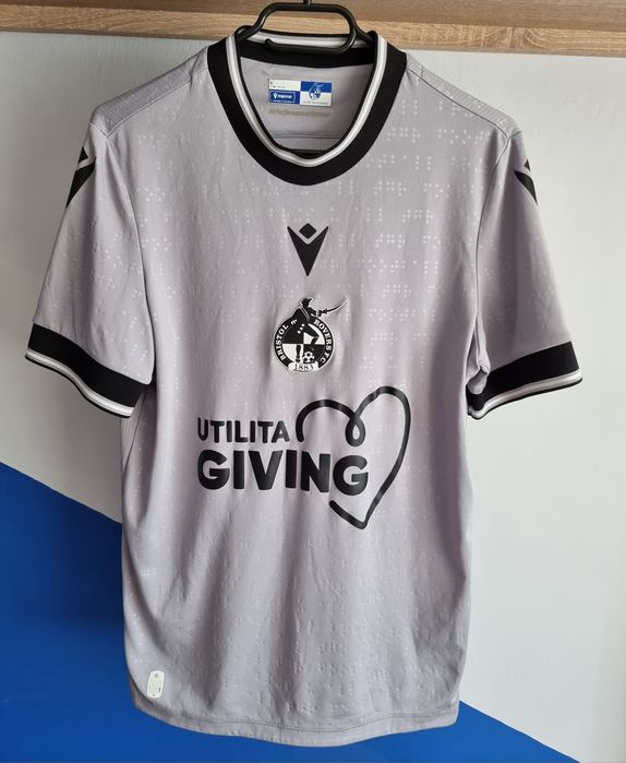 Koszulka piłkarska Bristol Rovers Macron Premier League Championship Anglia Wielka Brytania szara