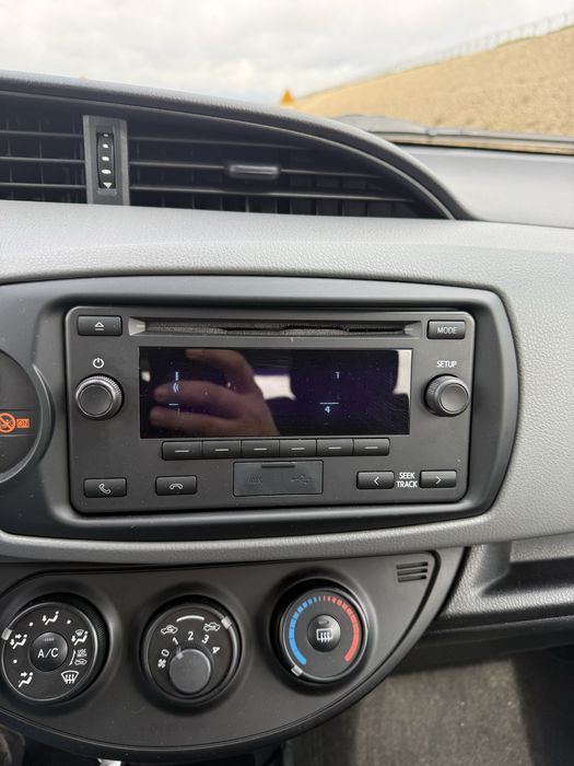 Radio Toyota YARIS CQ-JS76 oryginalne