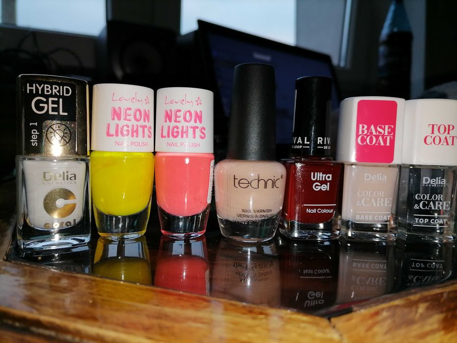 Продаю лаки. Невичерпні терміни